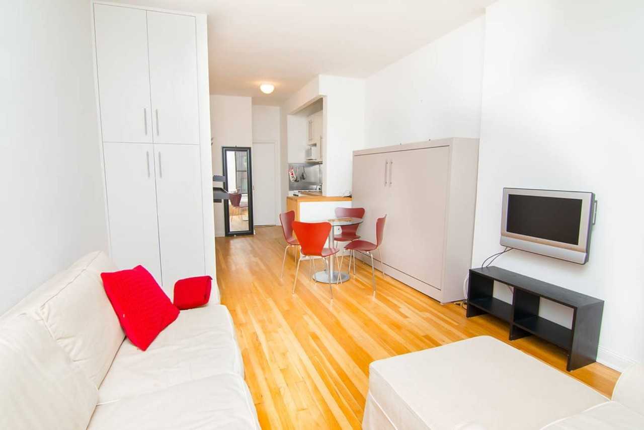 50 E End Ave #1B - Photo 2 of 11