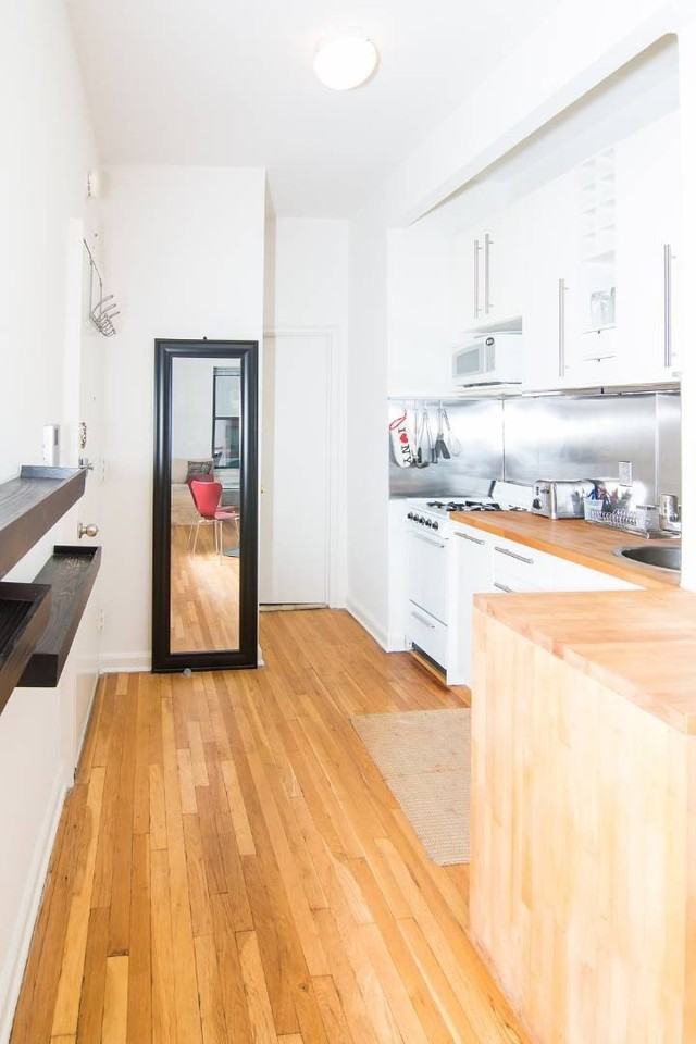 50 E End Ave #1B - Photo 4 of 11