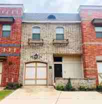 473 S Fretz Ave - Photo 1 of 1