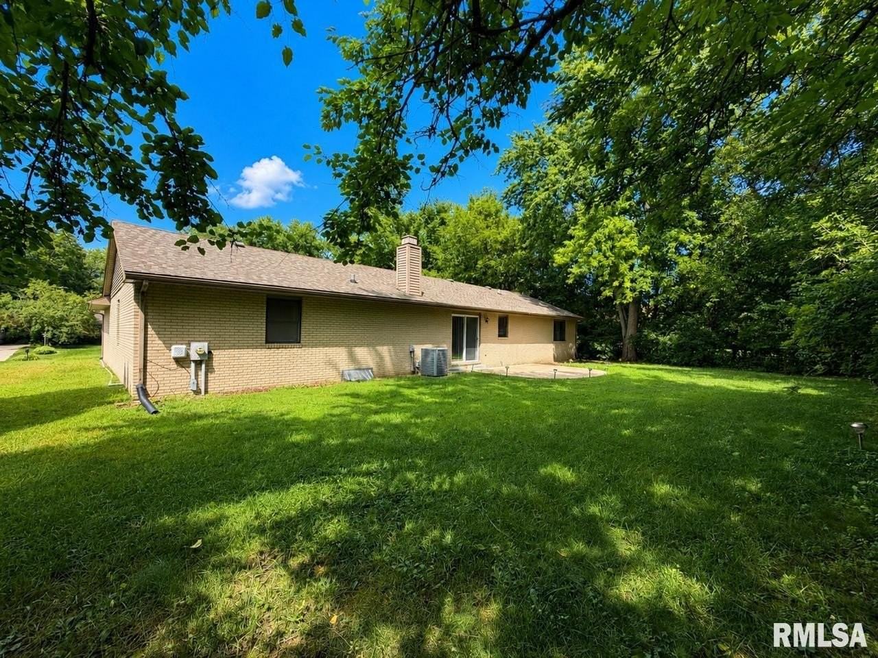 122 W Morningside Dr - Photo 5 of 47