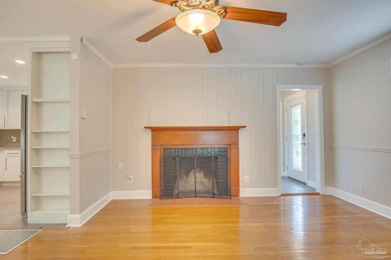 1613 E Jordan St - Photo 7 of 28