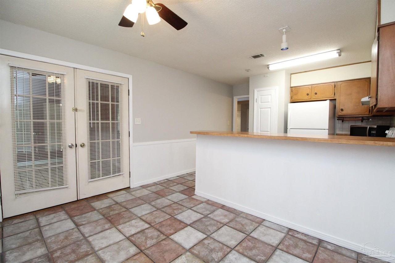 5250 Powrie Dr - Photo 6 of 24