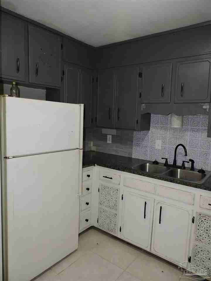 1345 Jasma Ln #B - Photo 5 of 10
