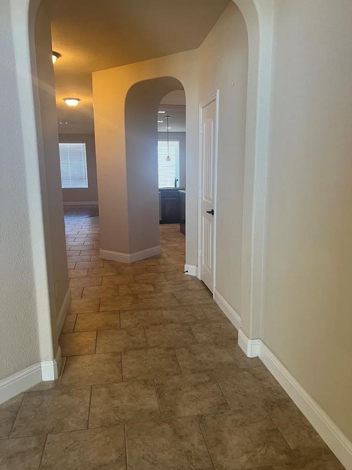1109 Cerrillos Ave - Photo 2 of 22