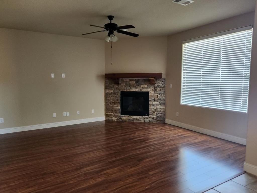 1109 Cerrillos Ave - Photo 4 of 22
