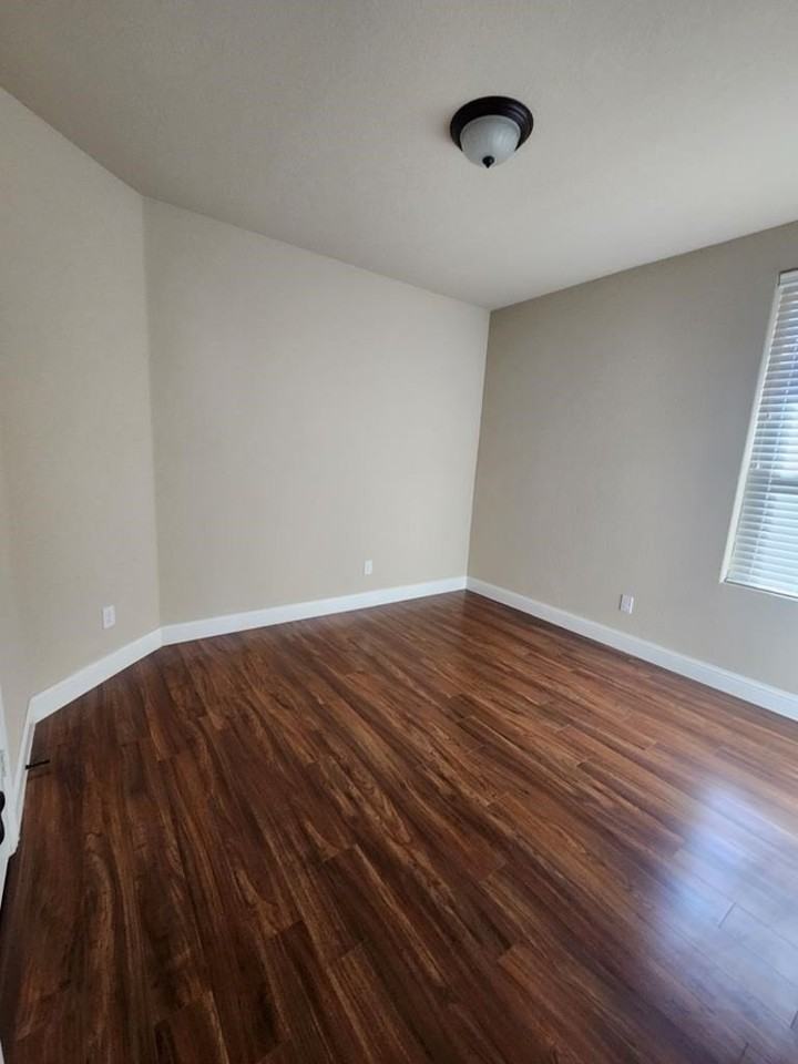 1109 Cerrillos Ave - Photo 5 of 22