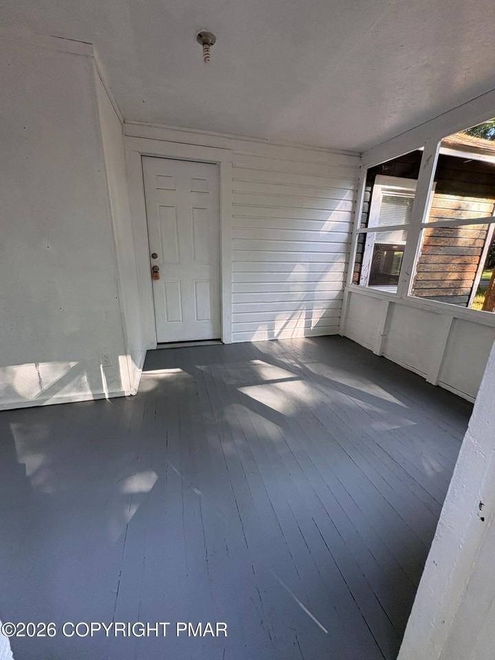 263 Acres Rd - Photo 4 of 12