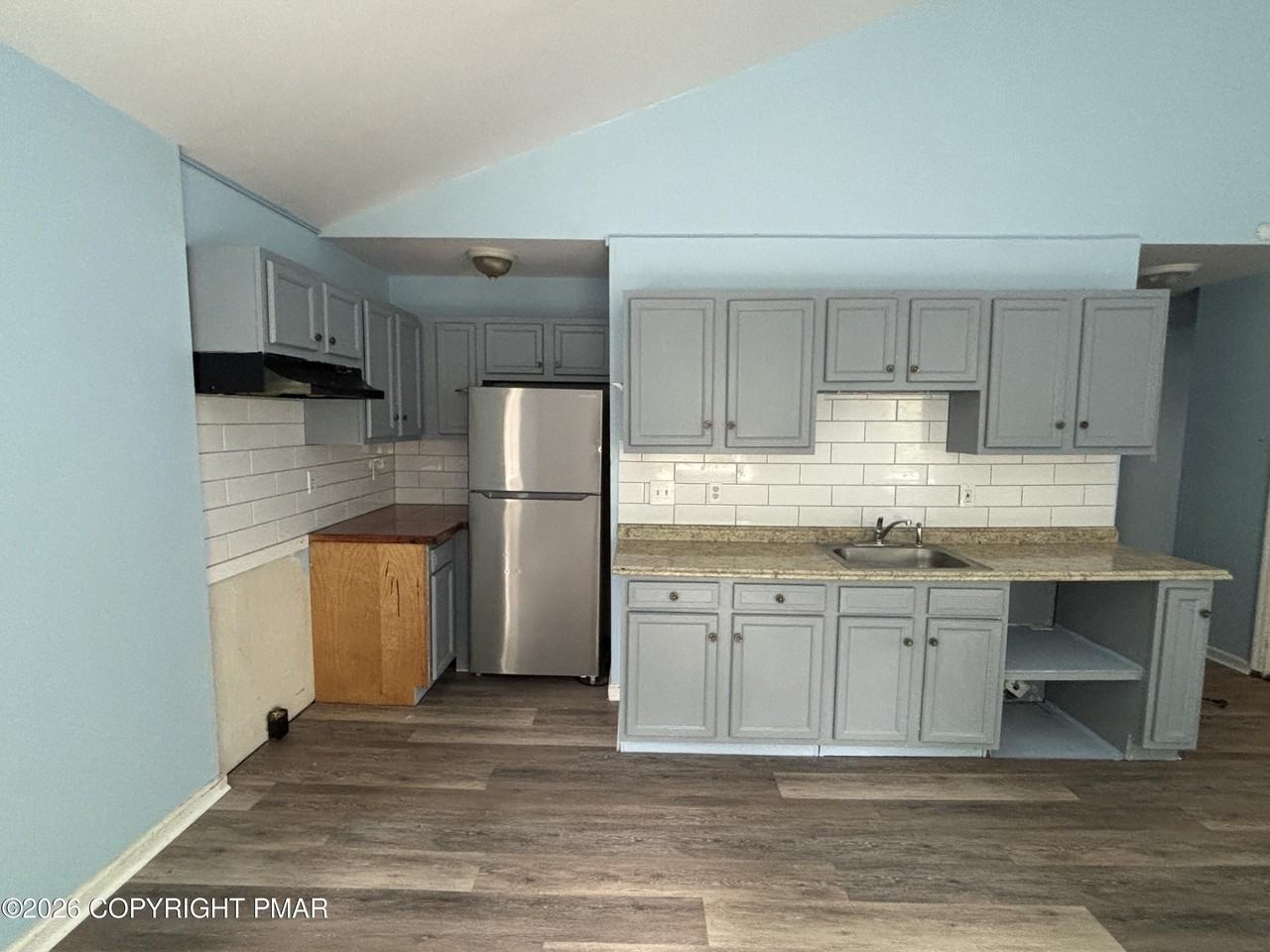 67 Main St #201 - Photo 3 of 12