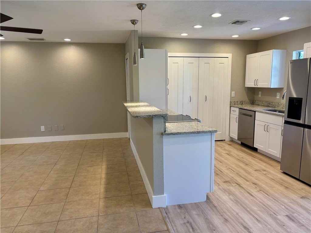 856 28th Ave - Photo 3 of 8