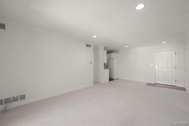 444 Chester St #420 - Photo 7 of 31