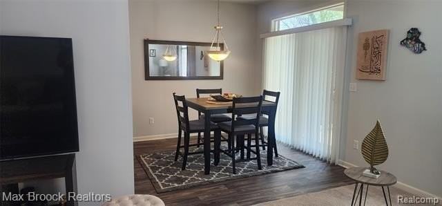29574 Woodpark Cir - Photo 4 of 18