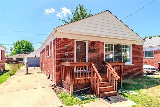 23000 Alger St - Photo 2 of 18