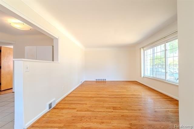 23000 Alger St - Photo 4 of 18