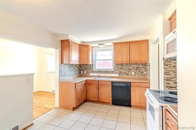 23000 Alger St - Photo 5 of 18
