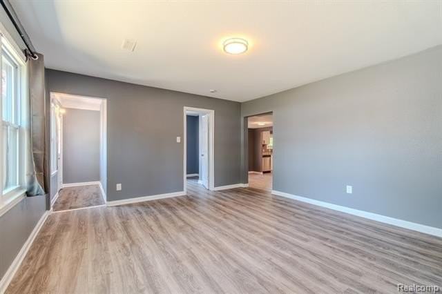 11472 Cadillac Ave - Photo 3 of 11