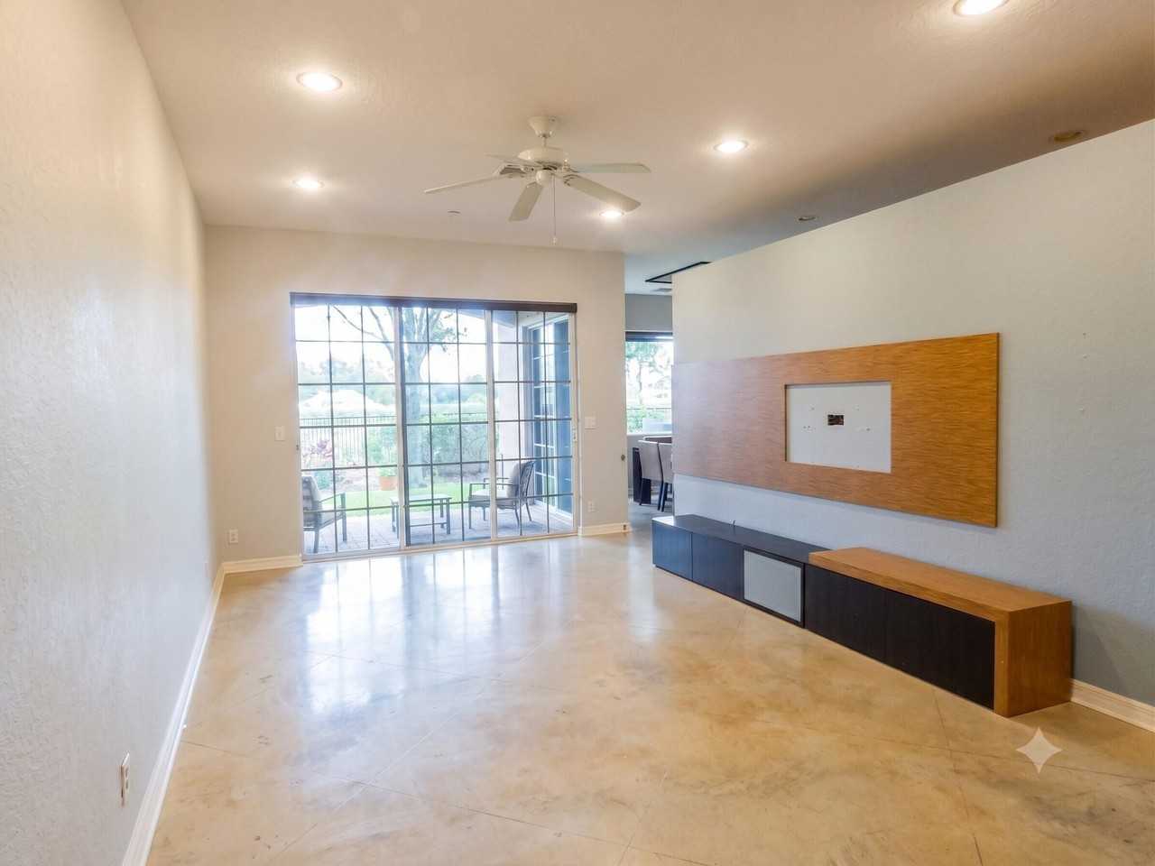30 Beechdale Ln - Photo 3 of 22