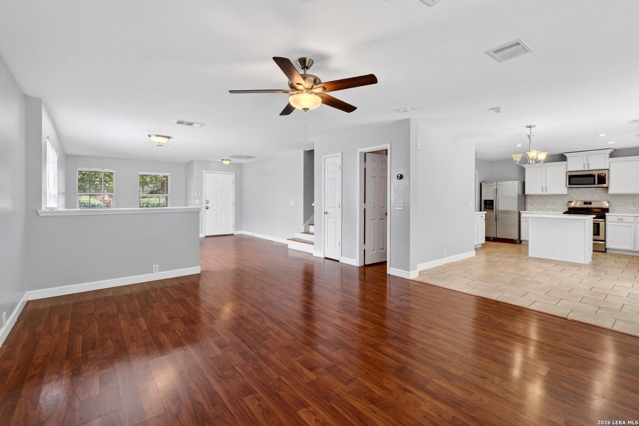 7711 Parkwood Way - Photo 7 of 36