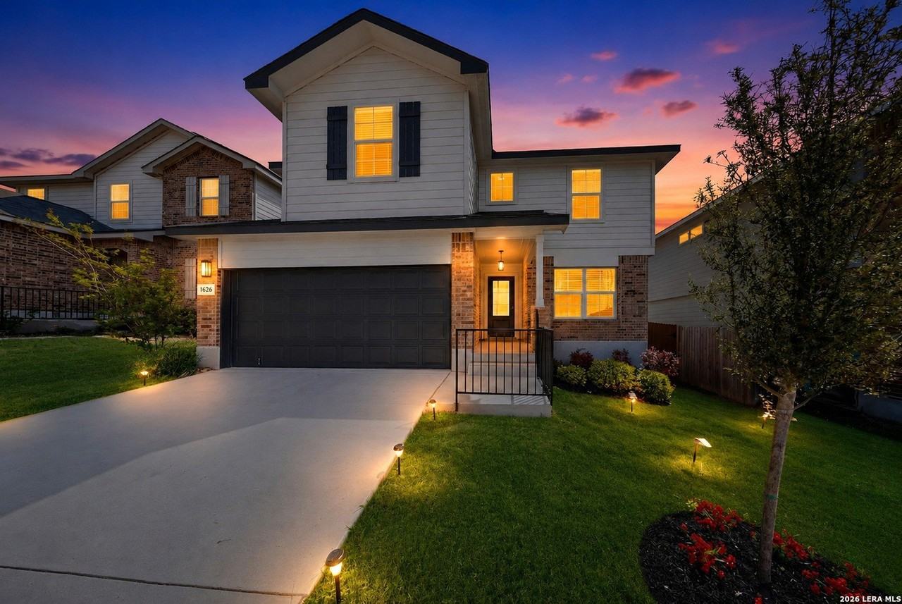 1626 Rocky Rise - Photo 3 of 43