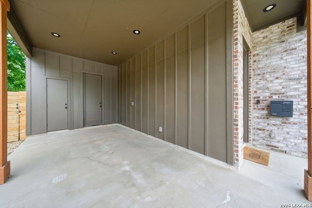 107 Dowdy St - Photo 4 of 47