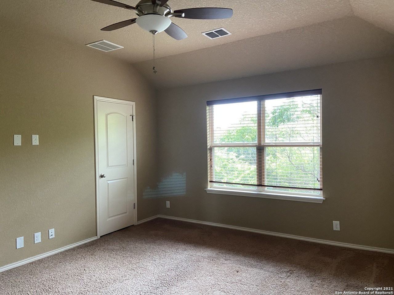 7107 Summer Way - Photo 2 of 16