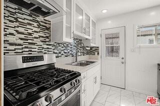2605 28th St - Photo 4 of 7