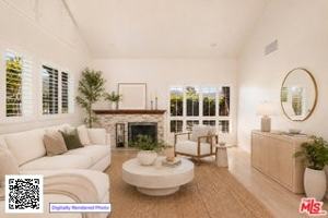 featured image of 17309 Avenida De La Herradura