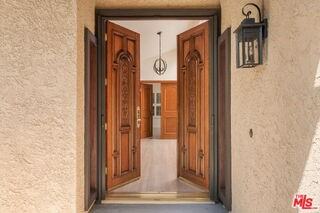 17309 Avenida De La Herradura - Photo 2 of 8