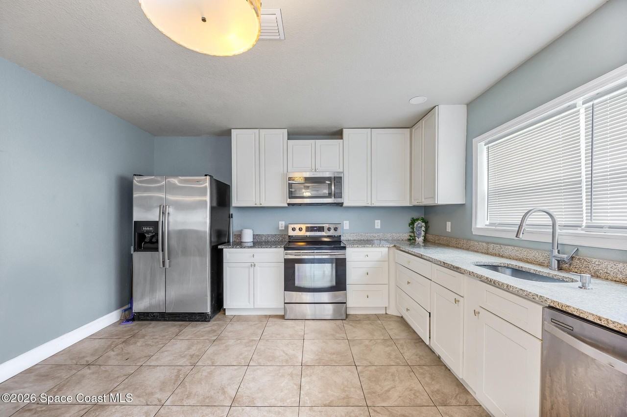 483 Church St #A - Photo 6 of 20