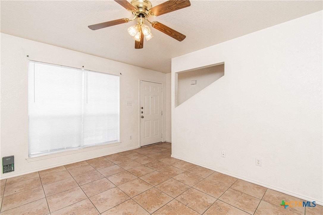 4408 Deek Dr #B - Photo 4 of 15