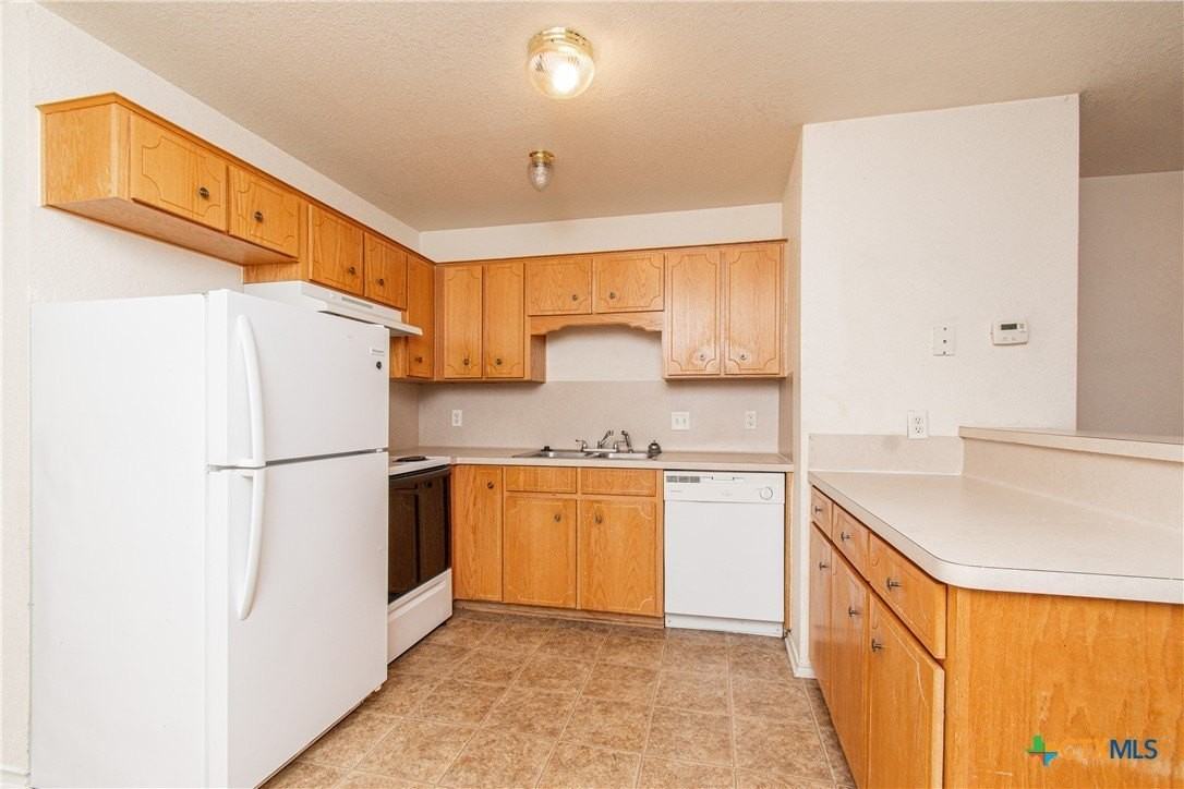 4408 Deek Dr #B - Photo 6 of 15