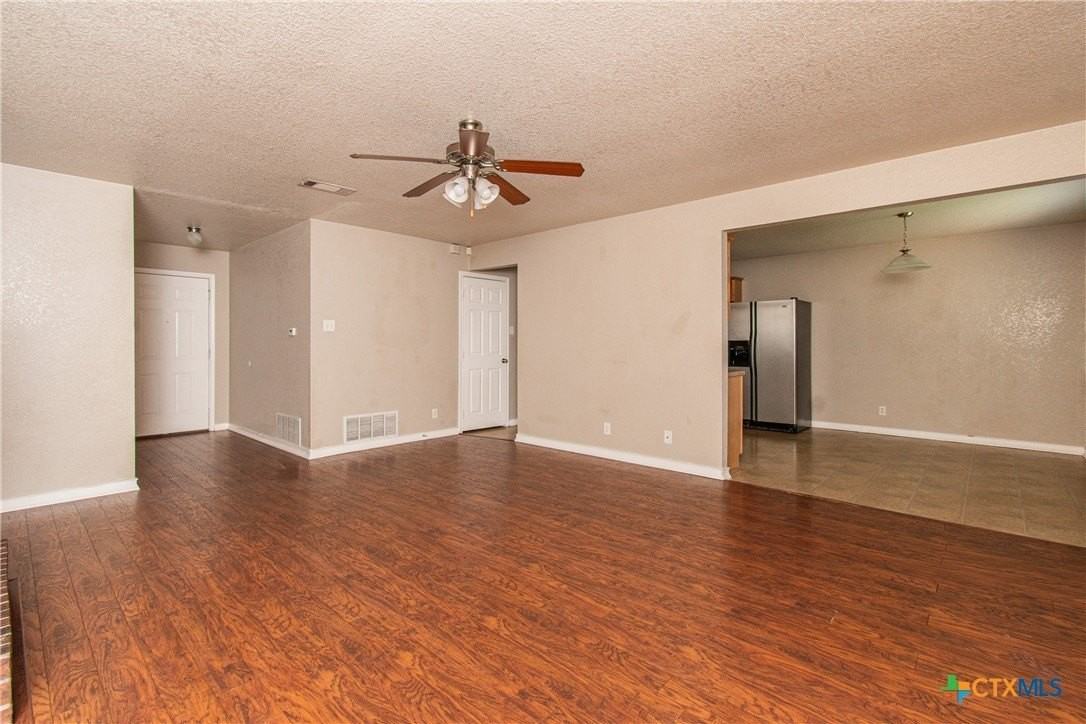 3408 Ida Dr - Photo 4 of 21