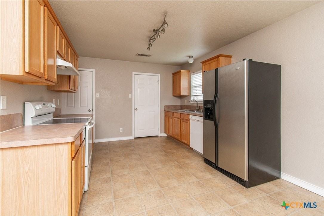 3408 Ida Dr - Photo 5 of 21