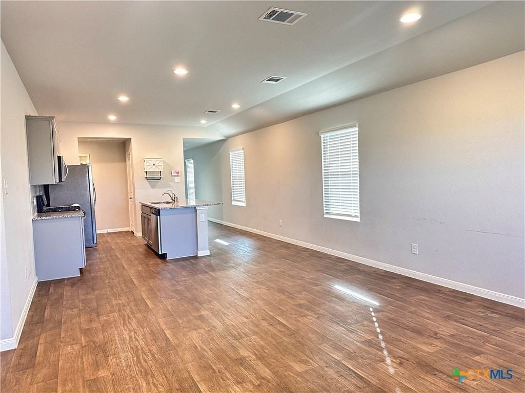 304 Fall Aster Dr - Photo 2 of 13
