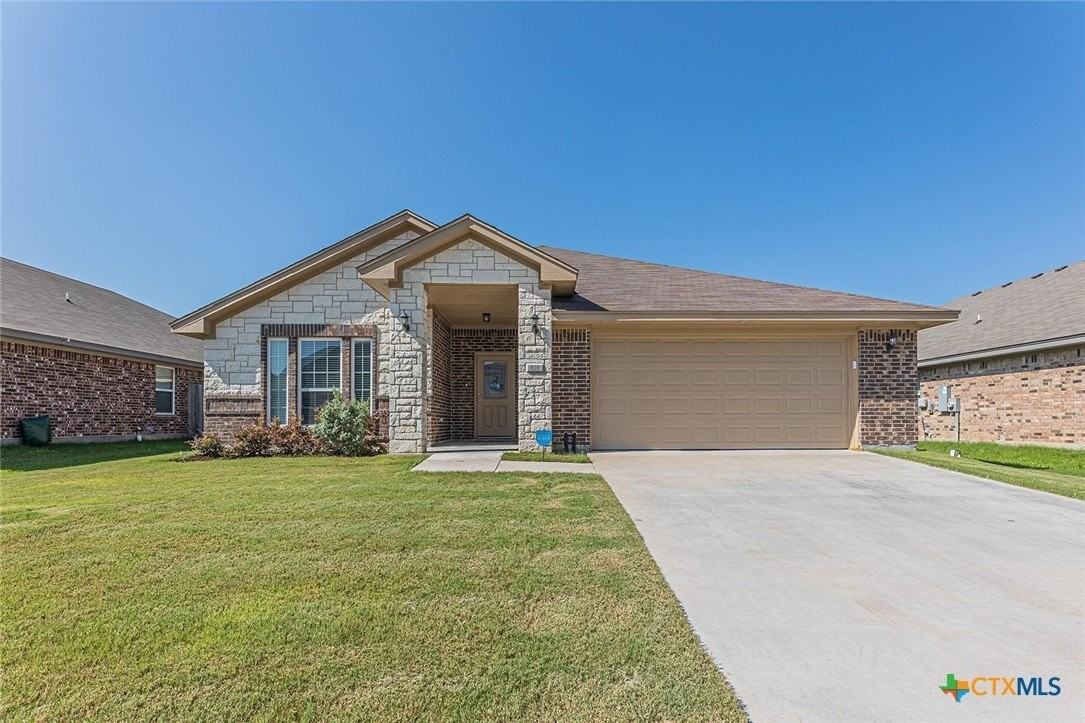 810 Earp Dr - Photo 2 of 27