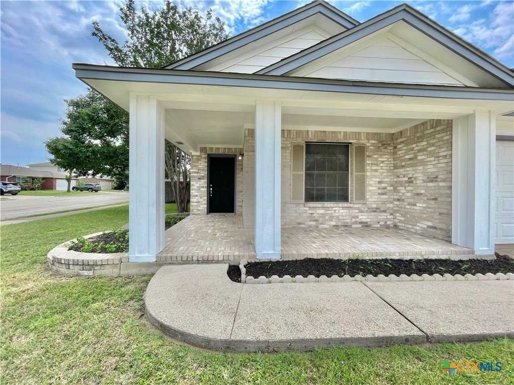 1909 Horizon Park Blvd - Photo 2 of 39