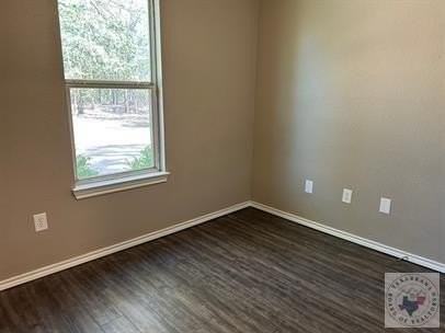 434 S Nixon St - Photo 4 of 6