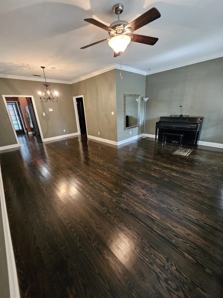 1609 N M L King Jr Blvd - Photo 5 of 26
