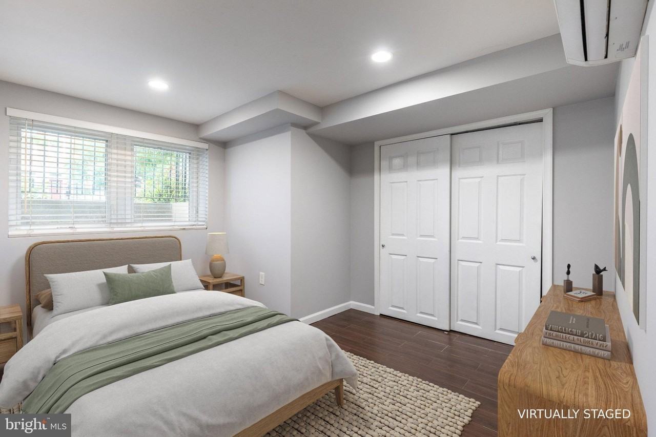 82 Q St Nw #84B - Photo 5 of 21