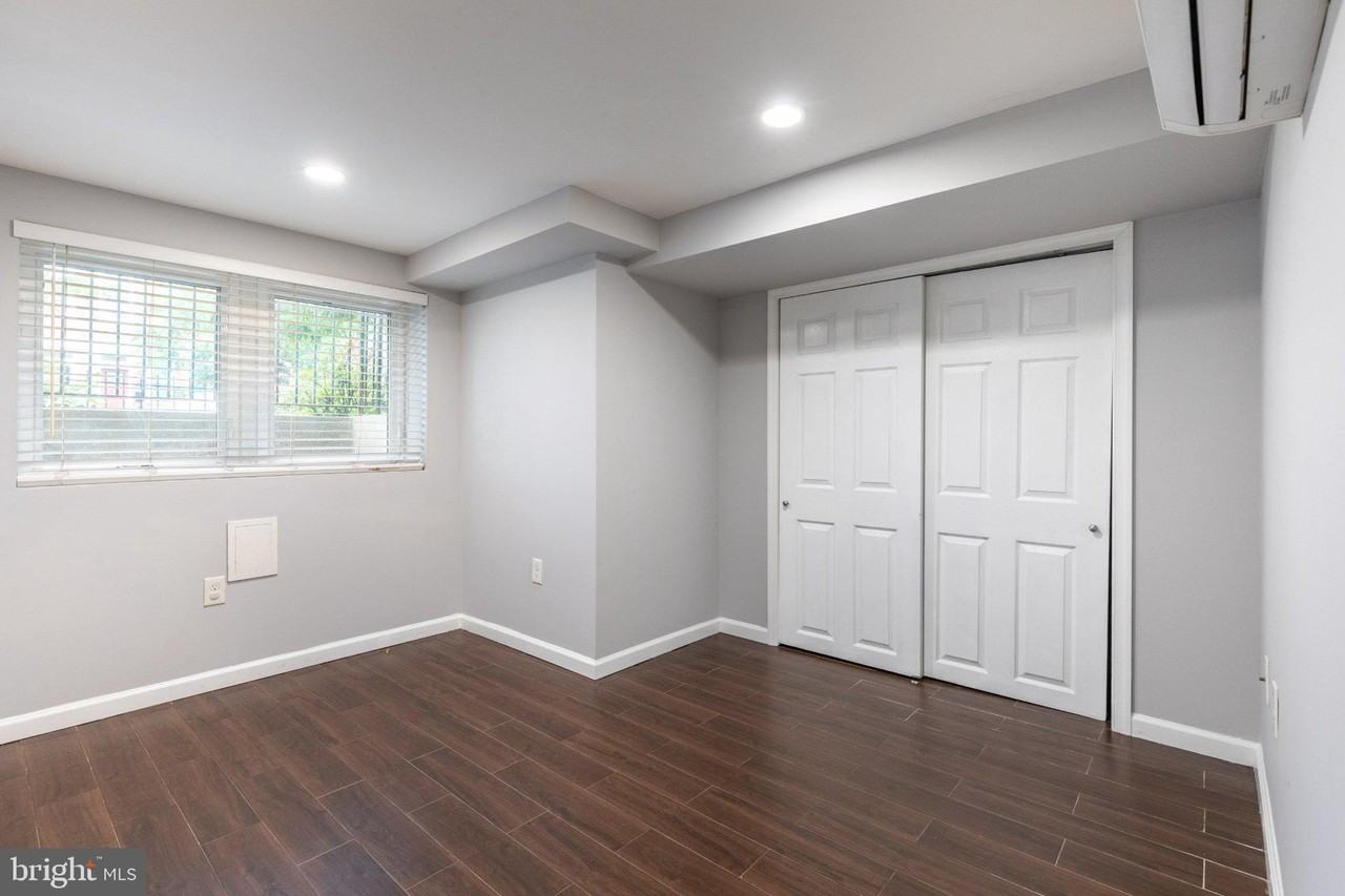 82 Q St Nw #84B - Photo 6 of 21