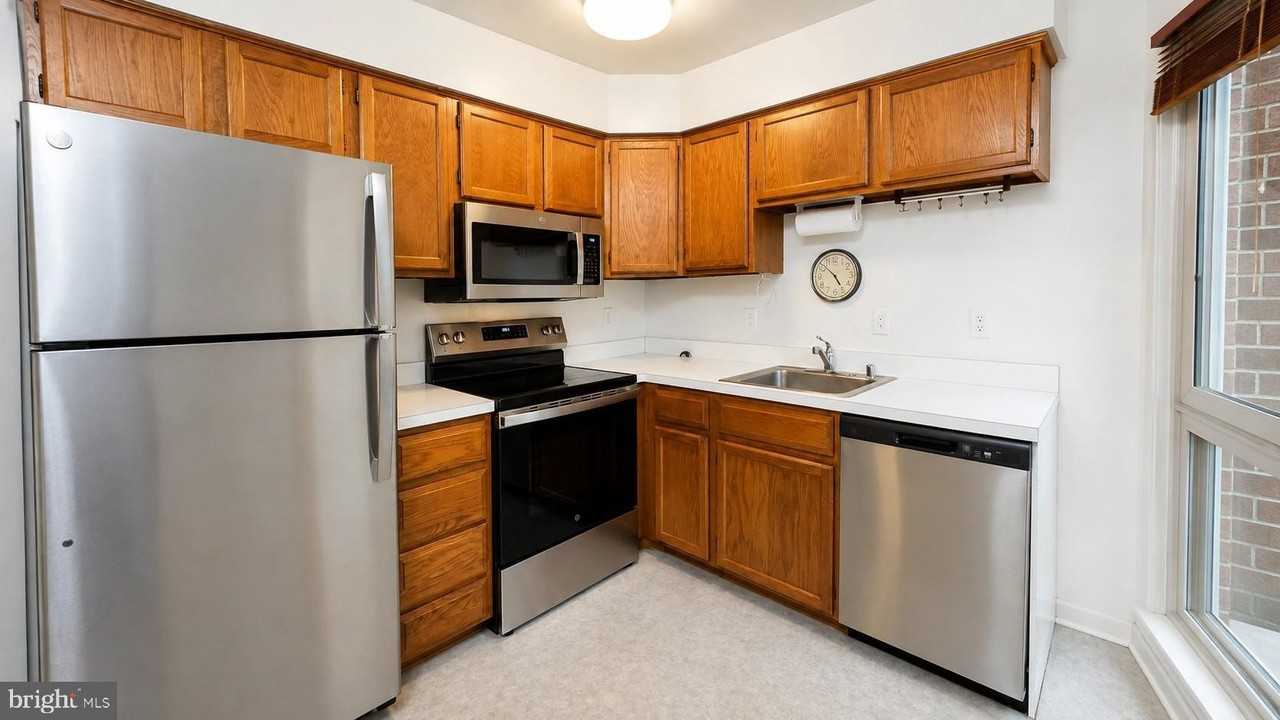 74 Gentry Ct - Photo 5 of 14