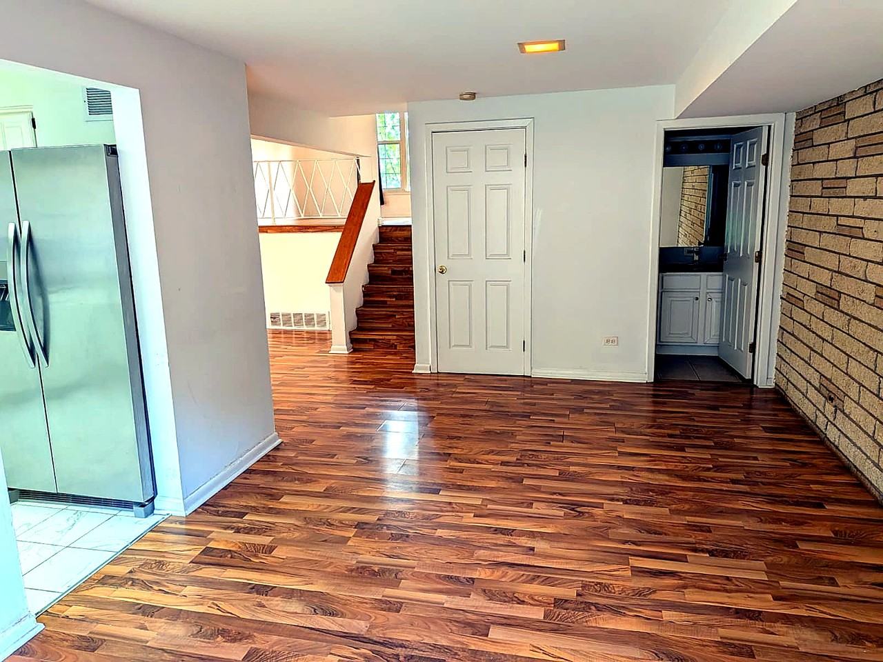 386 Dover Ln #1 - Photo 5 of 36