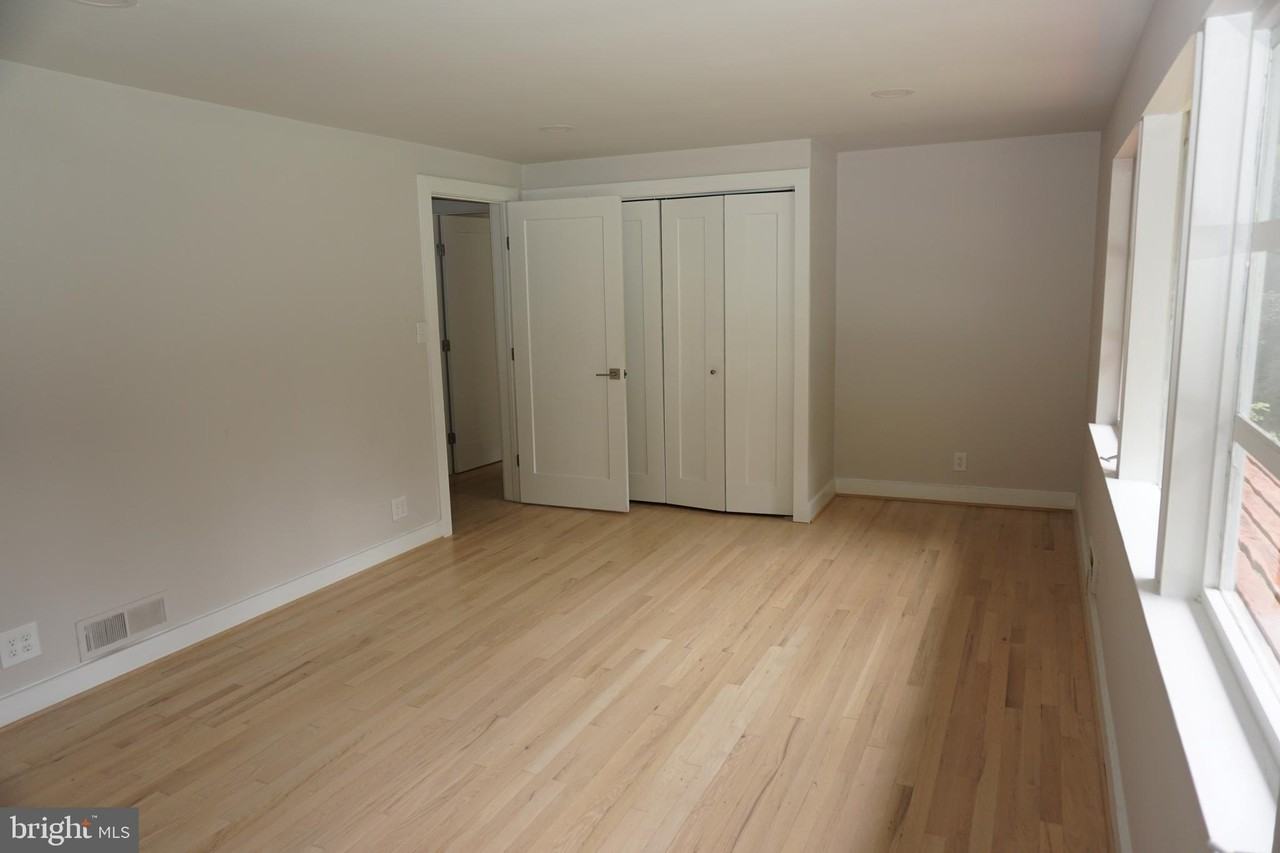444 Garrison Forest Rd - Photo 5 of 28