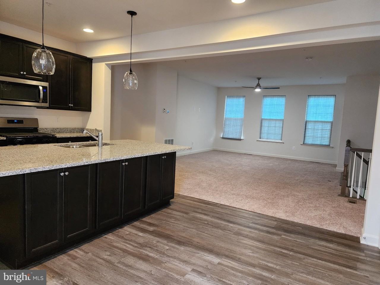 299 Buckeye Cir - Photo 3 of 14