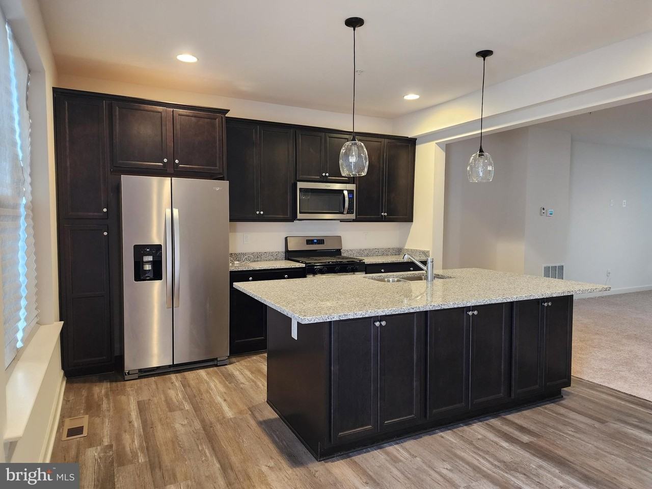 299 Buckeye Cir - Photo 4 of 14