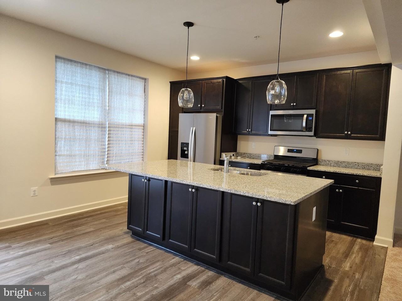 299 Buckeye Cir - Photo 5 of 14