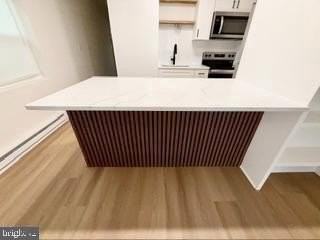 250 W 5th St #1 - Photo 3 of 14