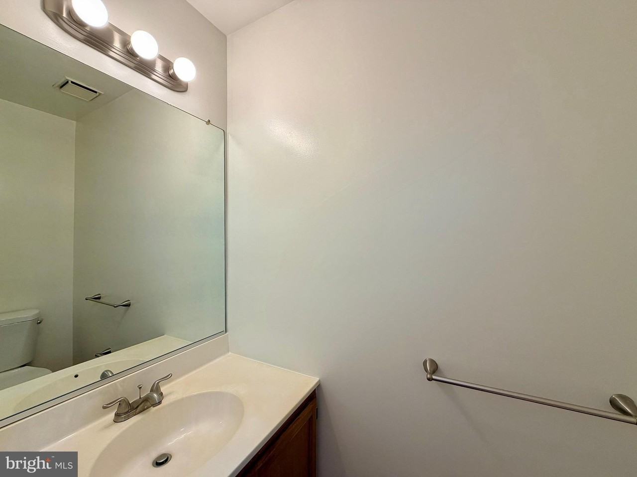 6064 Majors Ln - Photo 7 of 15