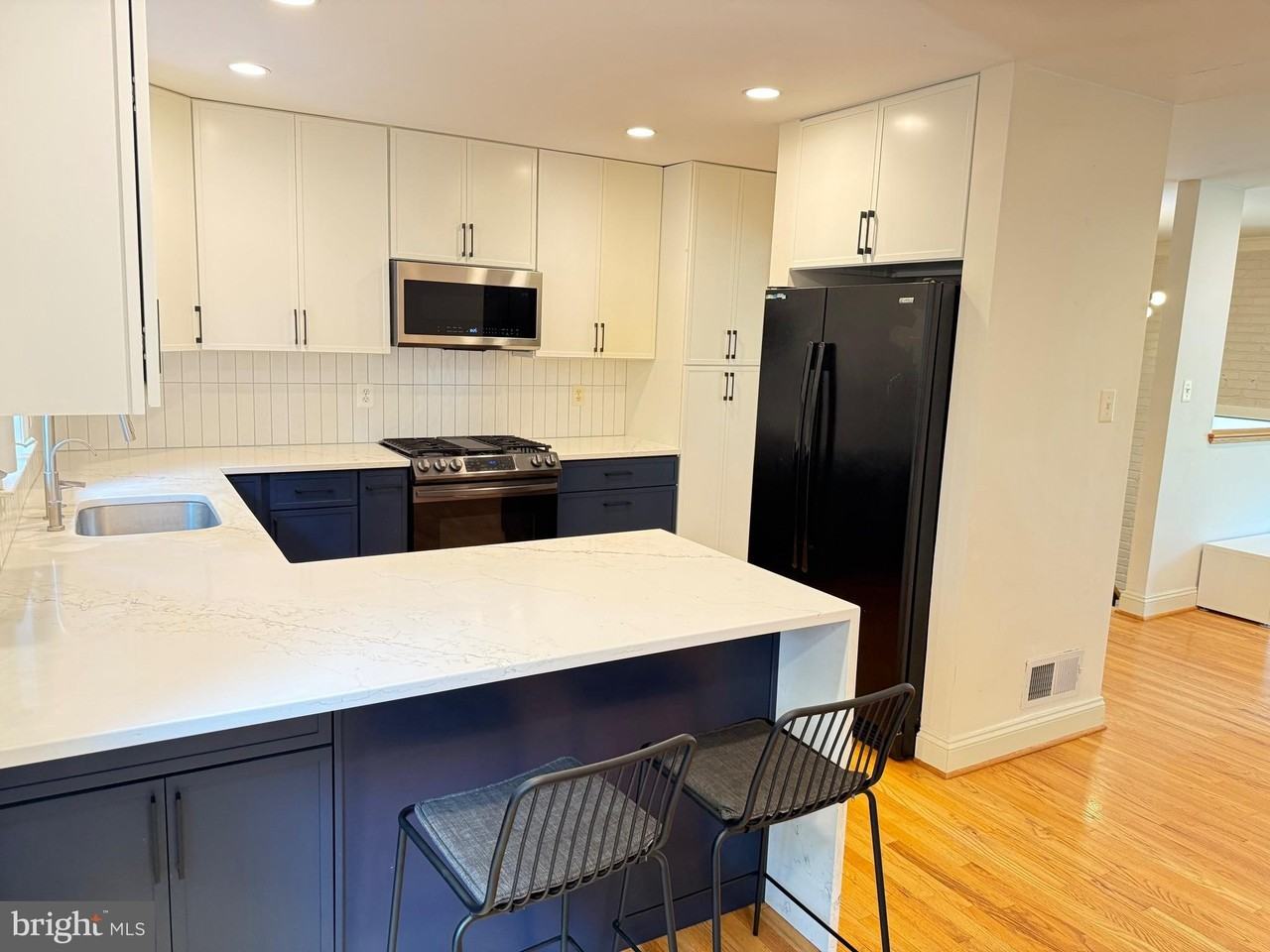 5628 Alta Vista Rd - Photo 6 of 45