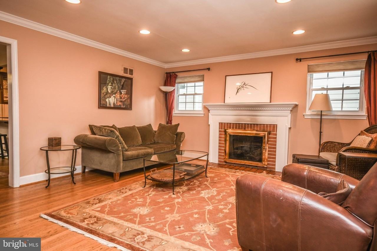 8804 Walnut Hill Rd - Photo 2 of 50