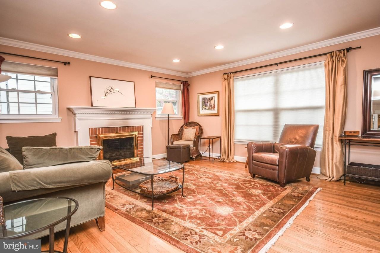 8804 Walnut Hill Rd - Photo 3 of 50